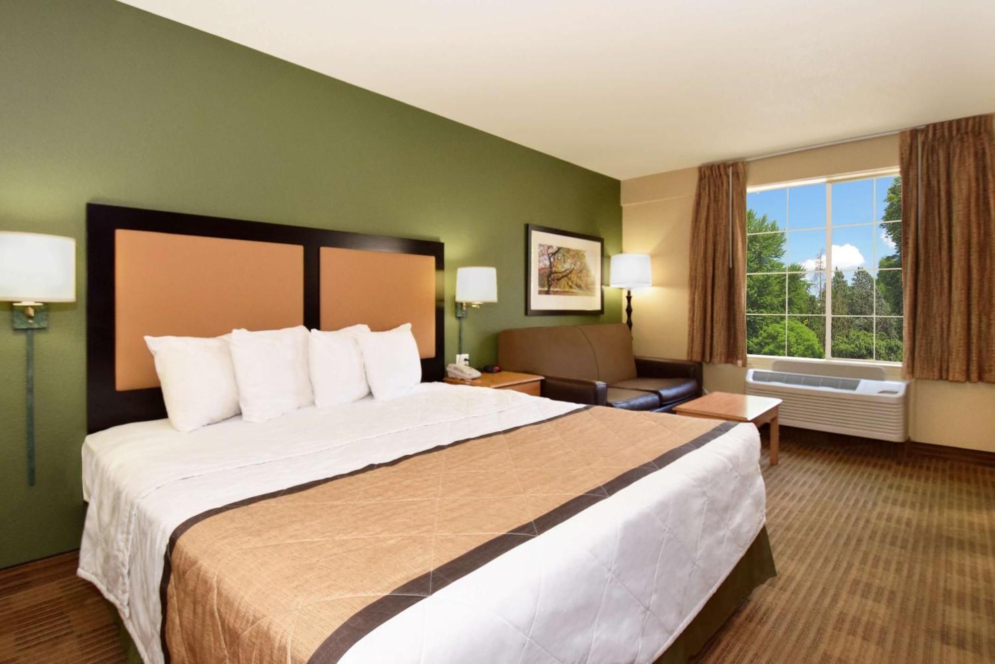 Extended America - Portland -
